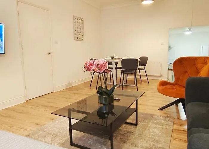 Brompton Apartment In Kensington
